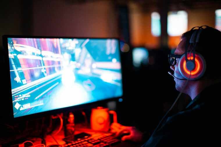 Esports competitor focused on a match